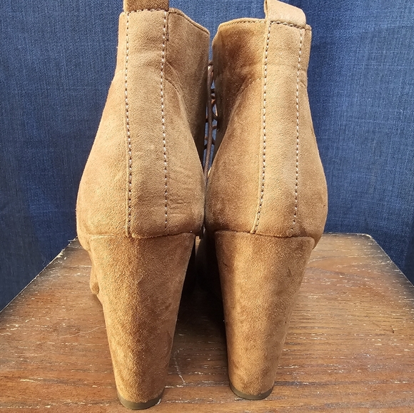 Suede wedges - Picture 3 of 5